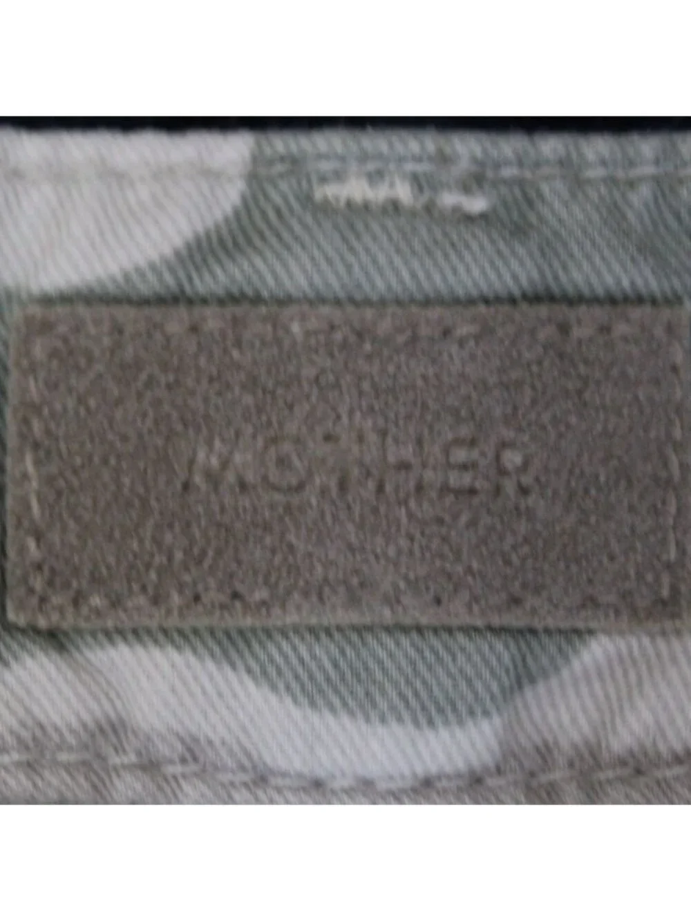 Mother The Shaker Crop Fray Pants Racer Stripe Camo Army Green Size 27 - Picture 3 of 5